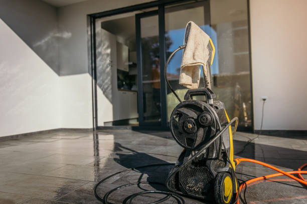 Best Fence Cleaning  in Tampa, FL